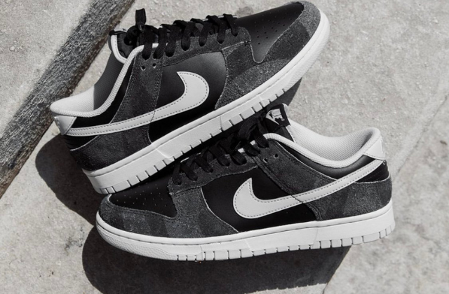 Nike dunk low negras sale